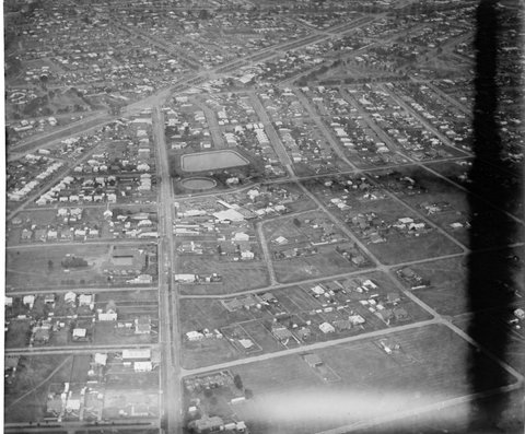 Intersection of Mount Alexander Road and Keilor Roads, North Essendon, 1924–39