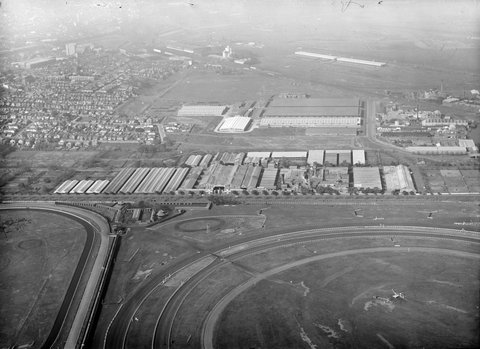Flemington area, including Racecourse, Abattoirs and Newmarket Railway Station in foreground, c. 1948