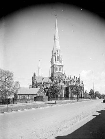 St. Patrick's Cathedral, Melbourne, 1945–54