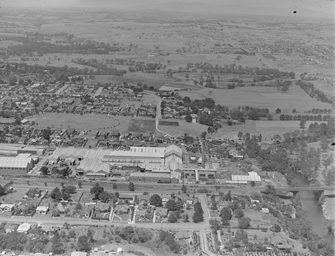 Australian Paper Manufacturing mill (APM) at Fairfield, 1942–48