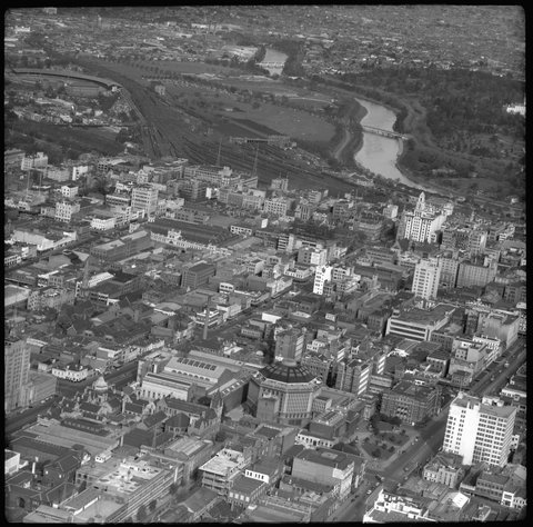 General view of Melbourne, [Vic.], 1952