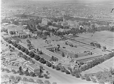 University [of Melbourne], 1930s