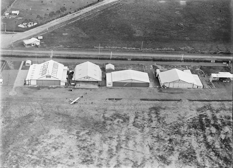 [Essendon Aerodrome, 1924–39