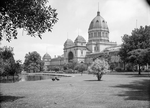 Exhibition Buildings, Melbourne, 1945–54