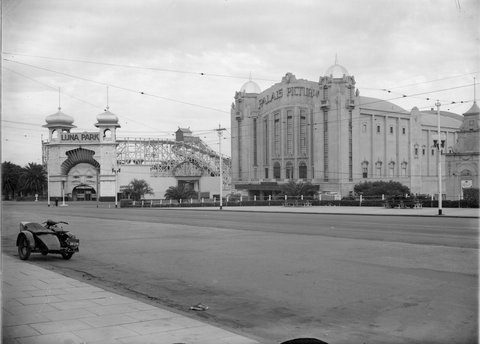St. Kilda, Victoria, 1935–45