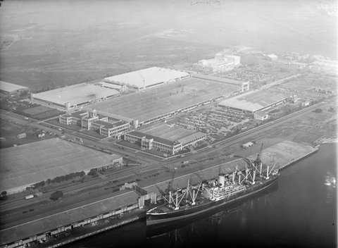 General Motors Holden factory at Port Melbourne, 1948