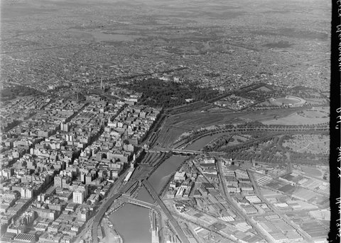 City Melbourne, 1945