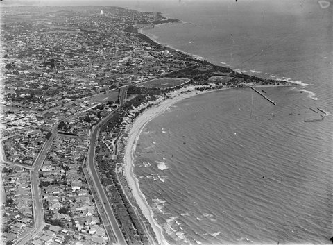 Port Phillip Bay and area of coast, possibly Sandringham, 1925–40