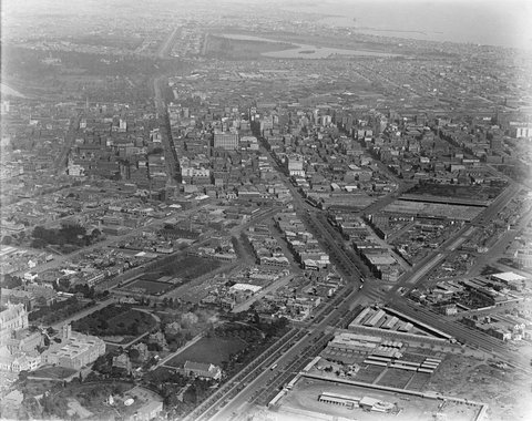 Looking from Melbourne University over city to Albert Park and St. Kilda, 1930–48