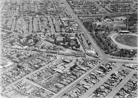 St. Kilda Junction showing areas of St. Kilda East and St. Kilda, 1925–35