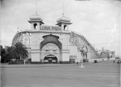 Luna Park, St. Kilda, 1945–54