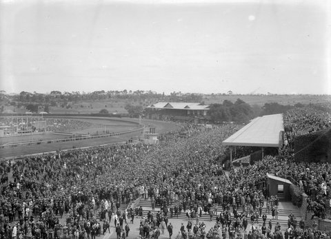 Flemington Racecourse, 1945–54
