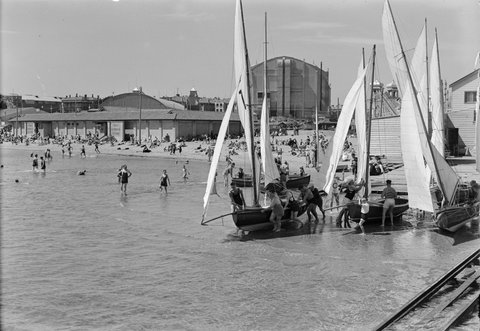 St kilda beach, 1945–54