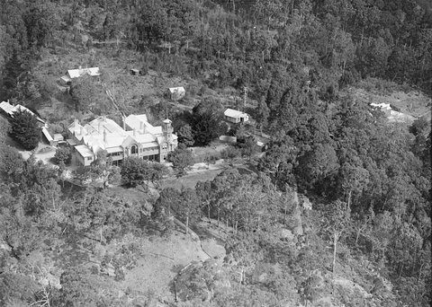 Braemar guest house or Clyde School - large residence near Melbourne, c. 1930
