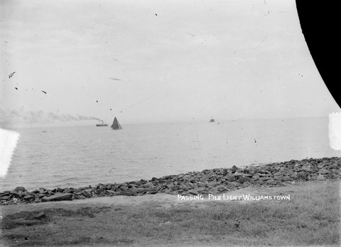 Passing pile light, [Point Gellibrand], Williamstown [Vic.], 1900–30