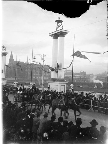 Procession, Princes Bridge, Duke of York's visit, 1901