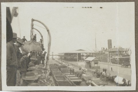 A long line of motors waiting to take us to Barracks [Port Melbourne, Victoria], 1919