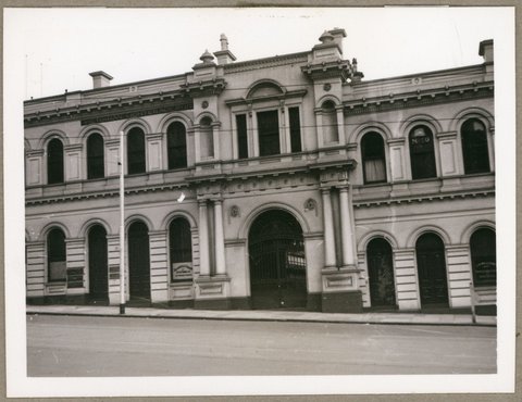 Western Market buildings, cnr of Flinders Lane and William Street Melbourne, Vic, 1949