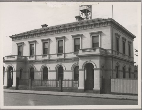 Customs House, Wilson [Nelson?] Place, Williamstown, [Vic.], c. 1949