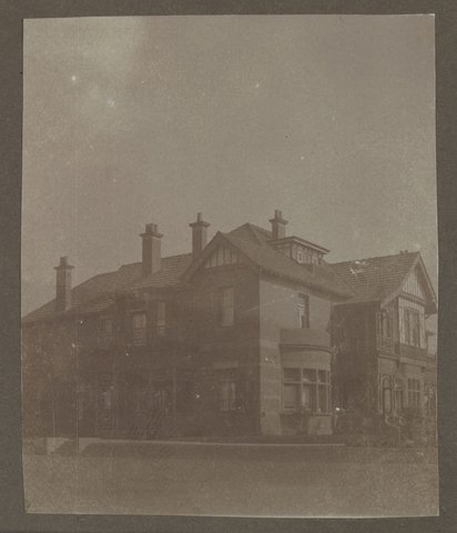 'Ambergate', East Malvern, 1911–32