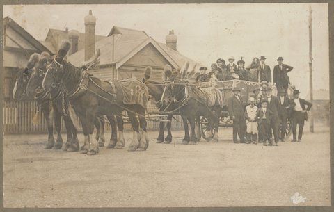 Going to Eight Hours Day Procession, Darebin (?) Rd., Northcote, 1890–1920