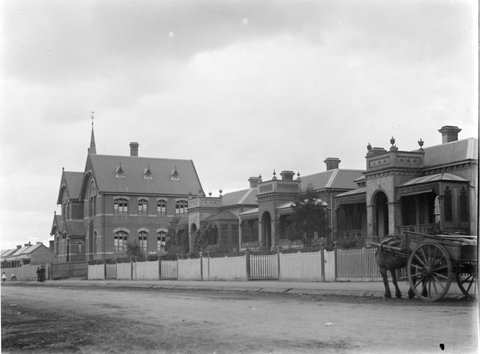 Our street [Rathmines Road, Hawthorn], 1898