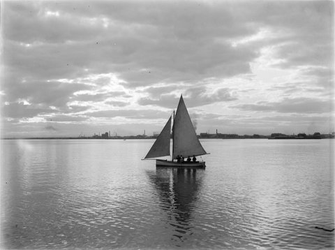 Clouds & Yacht, St Kilda, 1904
