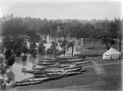 Flood. Studley Park Boat Sheds, 1901