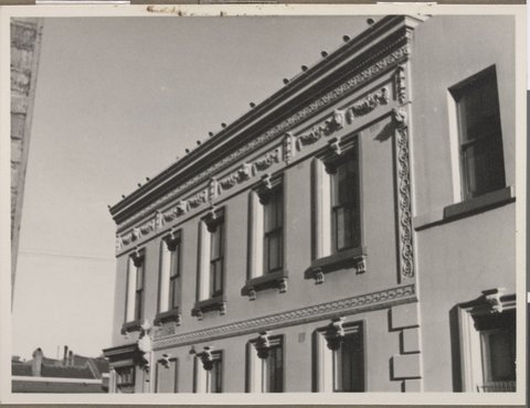 Hotel on the corner of Rathdowne and University Streets, Carlton, Vic, c. 1949