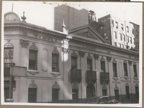 Temple Court Hotel, cnr Queen and Little Collins Streets, 1949
