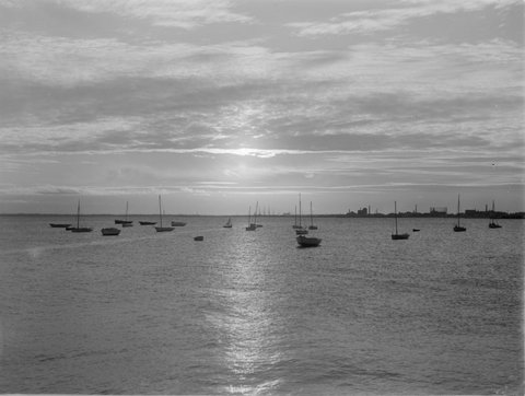 Cloud effect from St Kilda Pier. Dismasted yachts, 1900