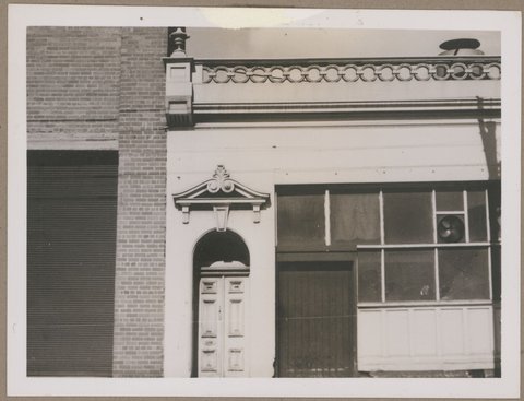 Door, Chapel Street, South Yarra, [Vic.], c. 1949