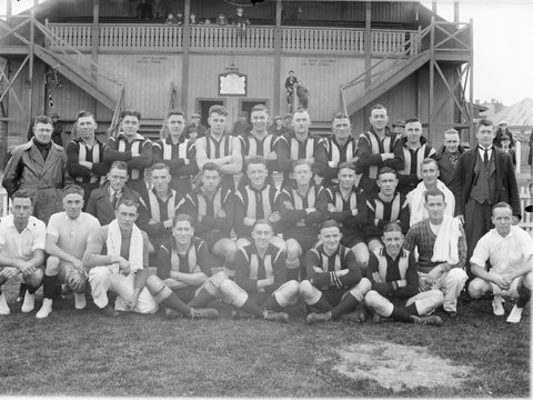 Brunswick VFA, possibly Second Eighteen team, in front of a grandstand, 1935–39