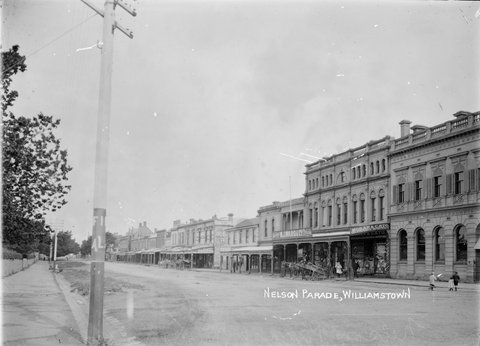 Nelson Parade looking south, Williamstown [Vic.], 1900–20
