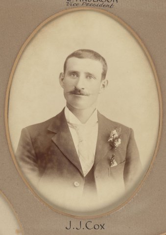 Presented to W. H. Gardner, Treasurer of the Melbourne and Suburban Bread Carters Association 1897-'98, 1895–1901