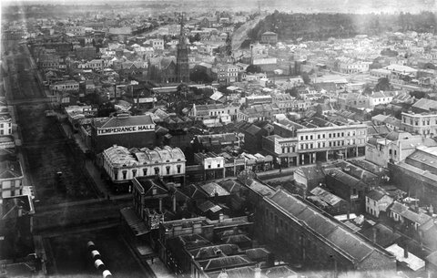 Russell St, c. 1920