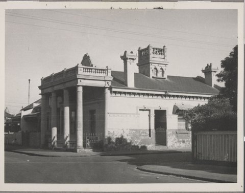 House at corner of Moffat and Affleck Streets, South Yarra, Vic, c. 1949