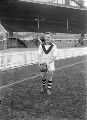 South Melbourne football player Billy Williams, 1945–50