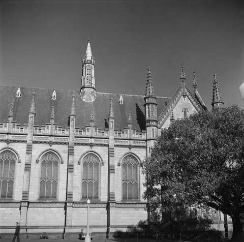 Melbourne. University of Melbourne buildings, 1949