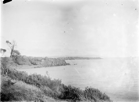 View of Port Phillip Bay from the Black Rock area, 1900–20