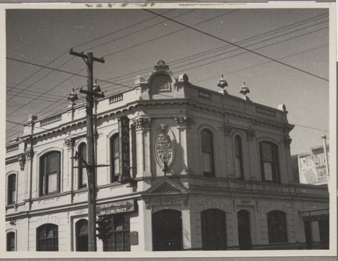 Bush Inn, cnr. of Malvern and Williams Roads, Prahran, Vic, c. 1949