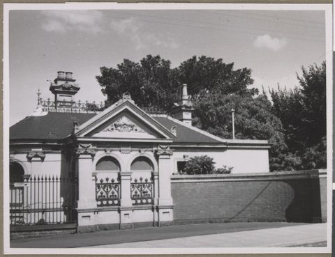 Stonnington, Glenferrie Road, Malvern - Lodge Vic, c. 1950