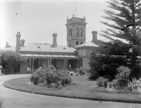 "Pen-y-bryn," Brighton, home of Lloyd Tayler, 1890–1910