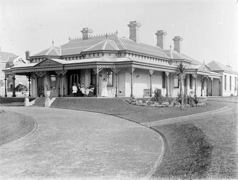 "Doona", Cotham Road, Kew, 1890–1910