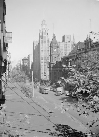 Collins St. looking west from Russell St, 1930–50