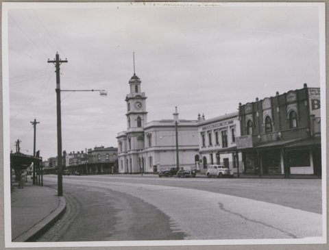 Port Melbourne town hall, Bay Street, Port Melbourne, Vic, c. 1949