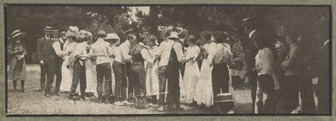 F. W. Niven & Co.'s Employees 1st Annual Picnic and Sports held at Mordialloc 17th December 1910