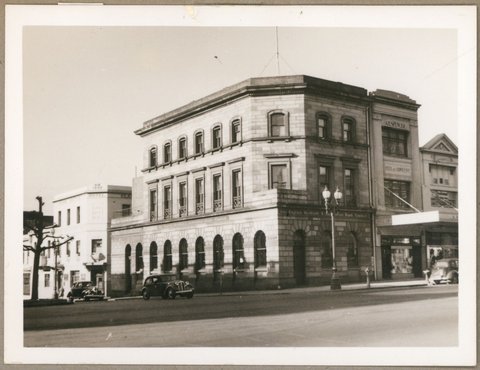 E.S. and A. Bank bld. i.e. building, cnr. of Bourke and Exhibition Sts., Melbourne, Vic, 1949