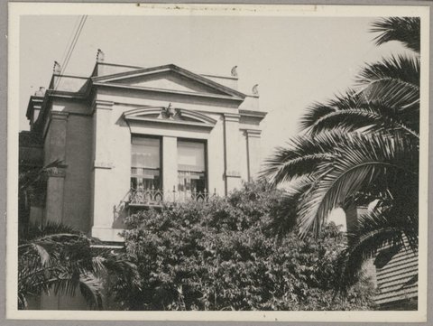 Hinkley 31 Burnett Street, St Kilda Vic, 1949–50