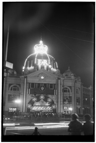 Melbourne streets illuminated for the 1954 Royal Visit